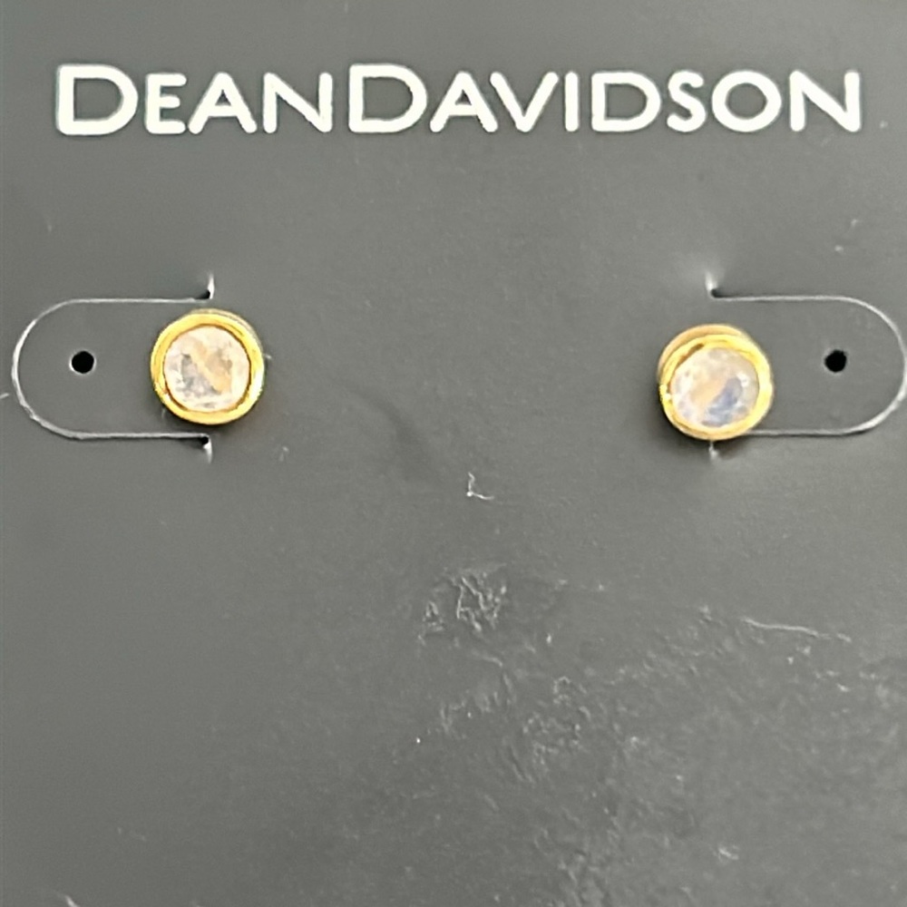 Dean Davidson  NWT SIGNATURE SMALL KNOCKOUT STUDS
